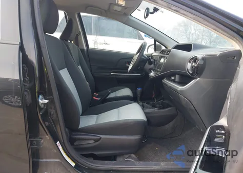 2015 Toyota Prius C Two z USA, uszkodzony, nr VIN JTDKDTB32F1576245